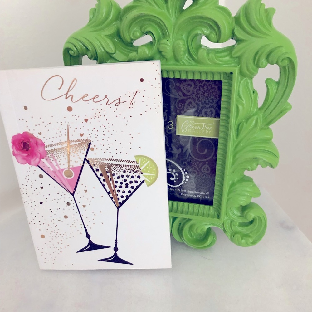 🆕💕Pretty Picture Frame and Notepad 🗒